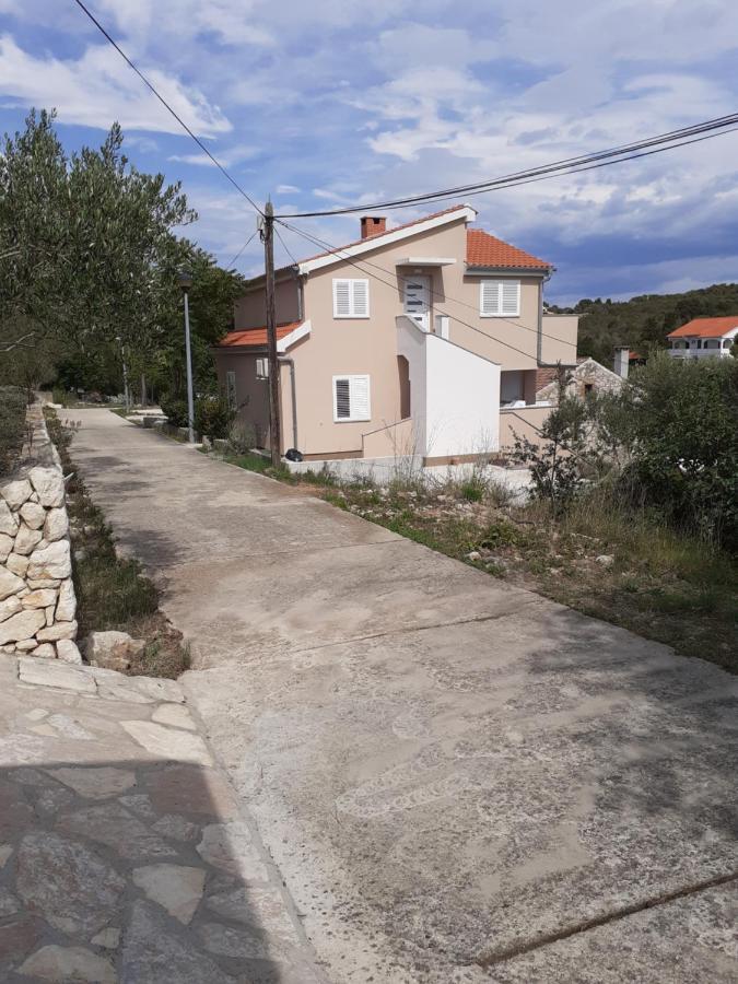 Apartmani Goga 2 Molat Zewnętrze zdjęcie